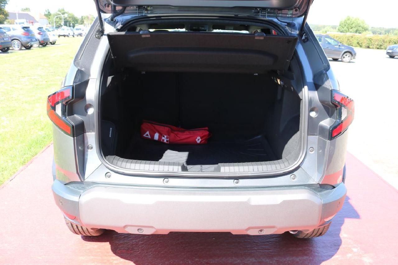 Dacia Duster III TCe 130 Extreme - Samsaru's Car Outlet