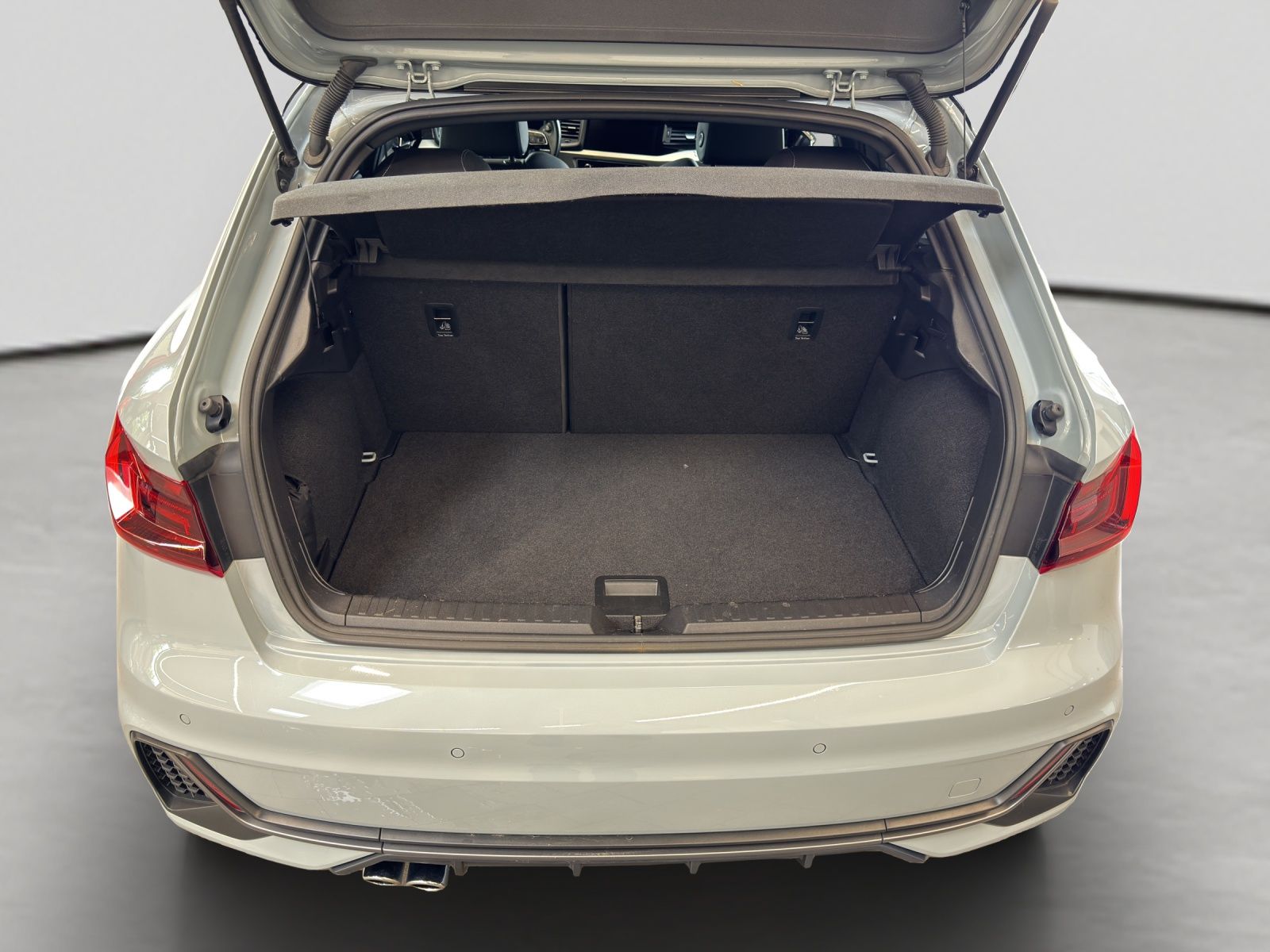 Audi A1 Sportback 40 TFSI S line competition SONOS Na