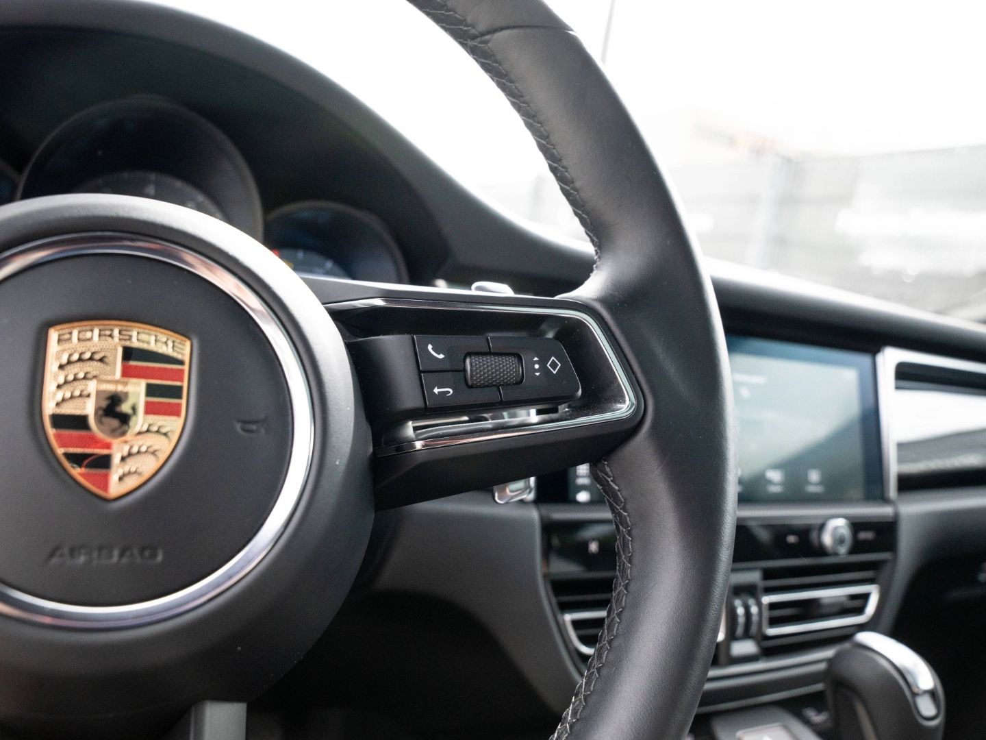 Porsche Macan S BOSE PASM Surround View Lenkradheizung