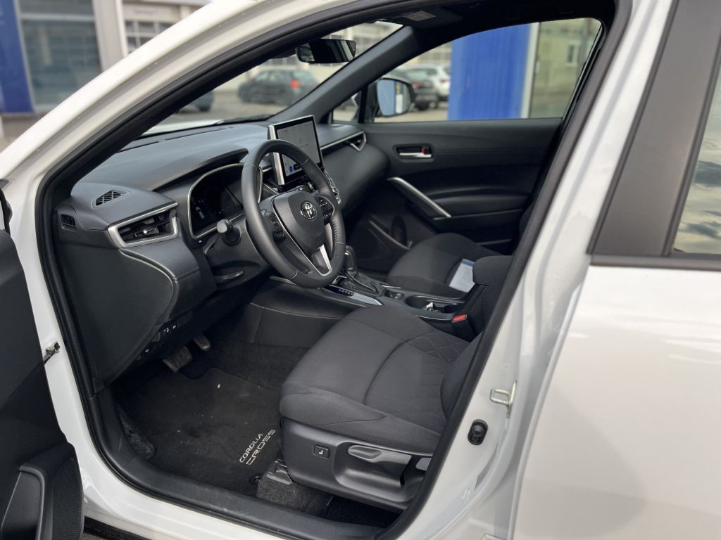Toyota Corolla Cross Hybrid 2.0 VVT-i 4x4 Active