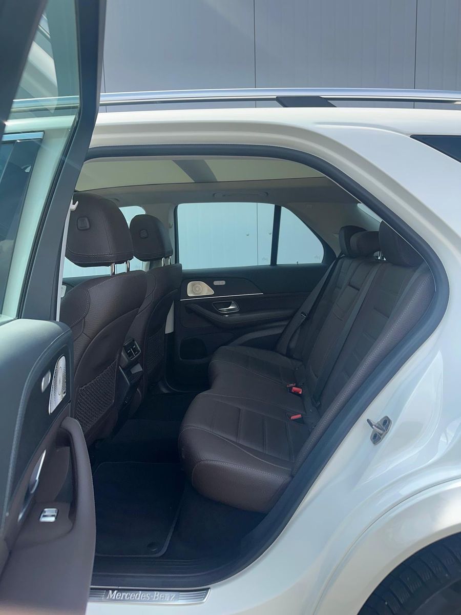 Mercedes-Benz GLE400 4M AMG-LINE DISTRONIC PANO HUD KEYLESS-GO