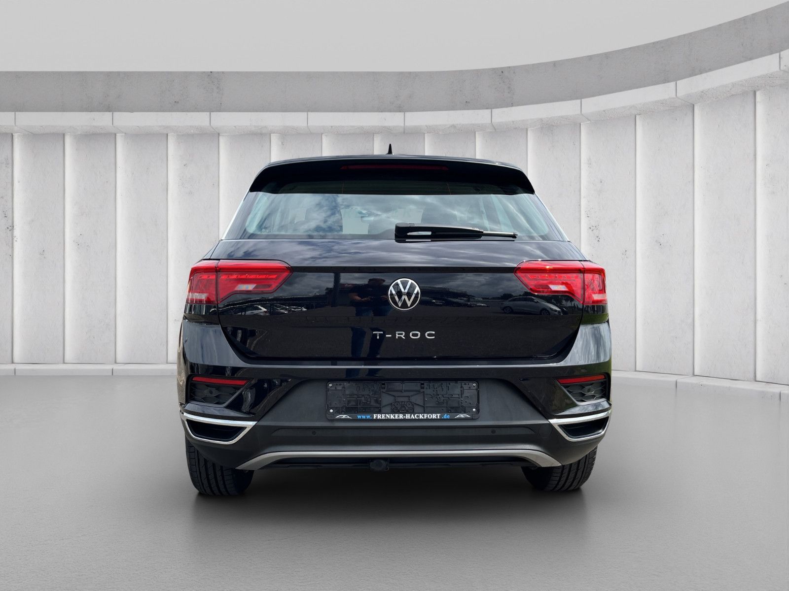 Volkswagen T-Roc Style 2.0 TDI - Samsaru's Car Outlet