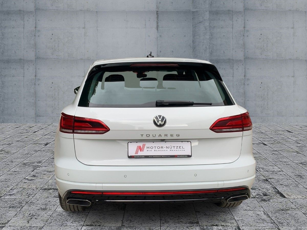 Volkswagen Touareg 3.0 TDI 4M R-LINE - Samsaru's Car Outlet