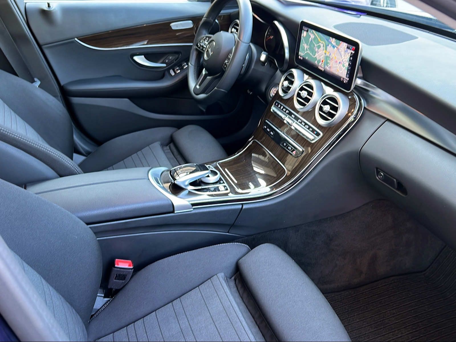Mercedes-Benz C 220d Avantgarde Business PLUS - Samsaru's Car Outlet