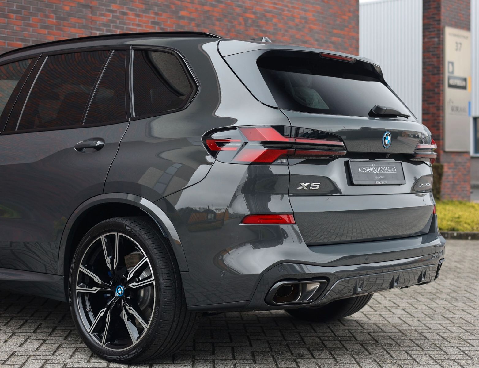 BMW X5 50e xDrive | Skylounge - AHK - HUD
