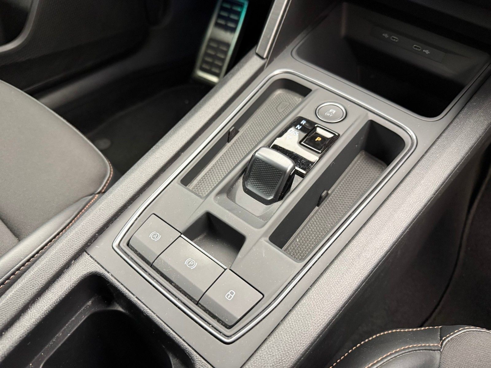 Cupra Formentor VZ 2.0 TSI DSG 4Dr Navi19DCC AHK