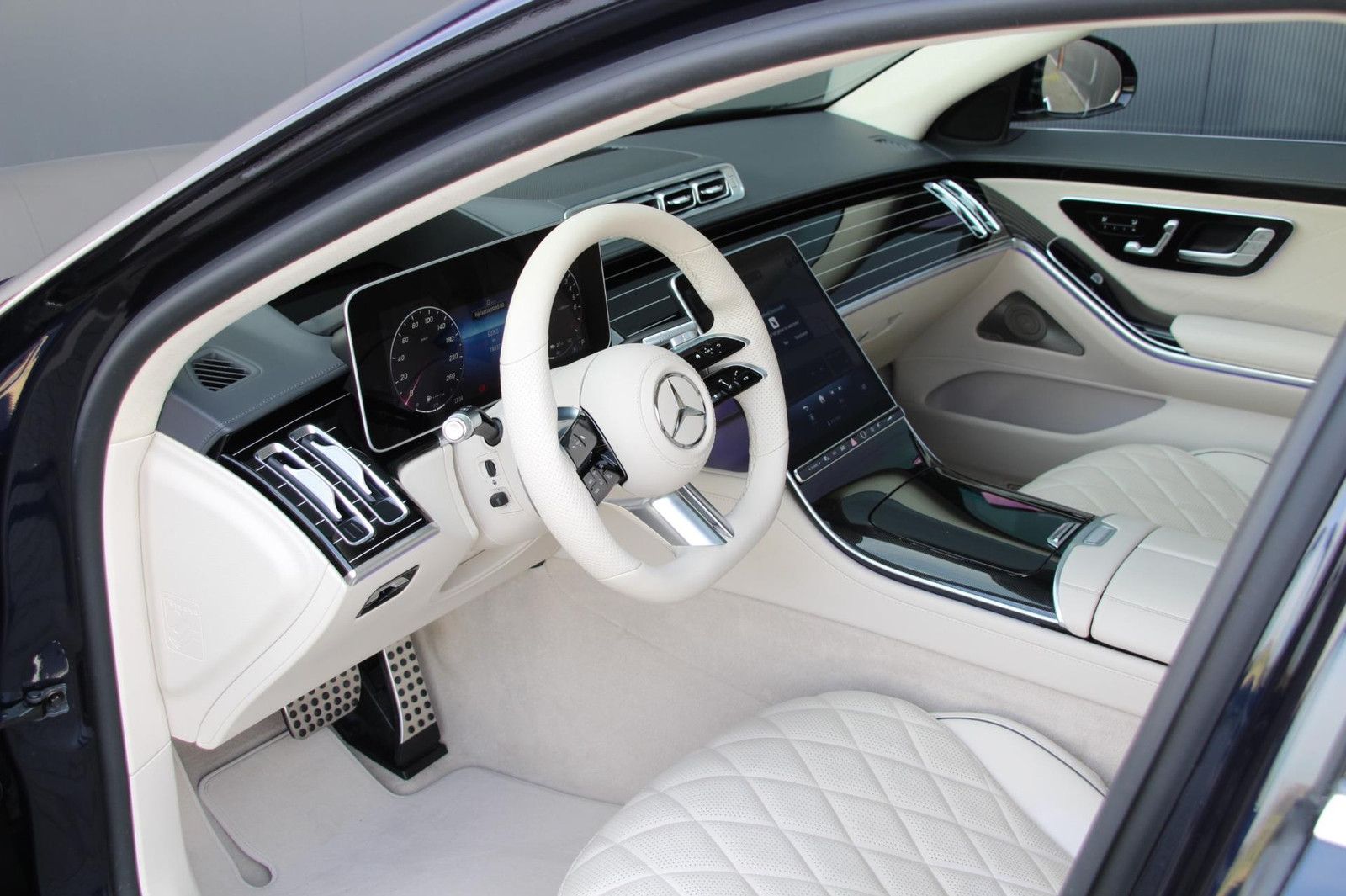 Mercedes-Benz S-klasse 580 e Lang AMG Line - Samsaru's Car Outlet