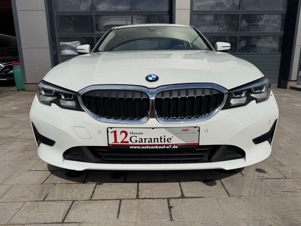 BMW 330e Aut. Advantage - Samsaru's Car Outlet
