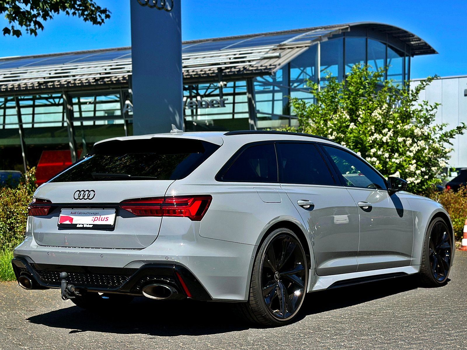 Audi RS6 Avant performance BLACK HUD LASER 360°STHZG