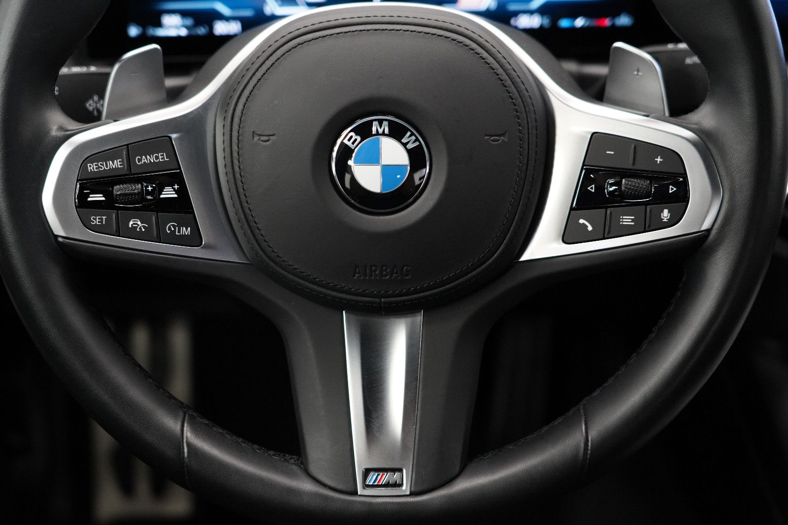 BMW 320d xDrive M Sport - Samsaru's Car Outlet