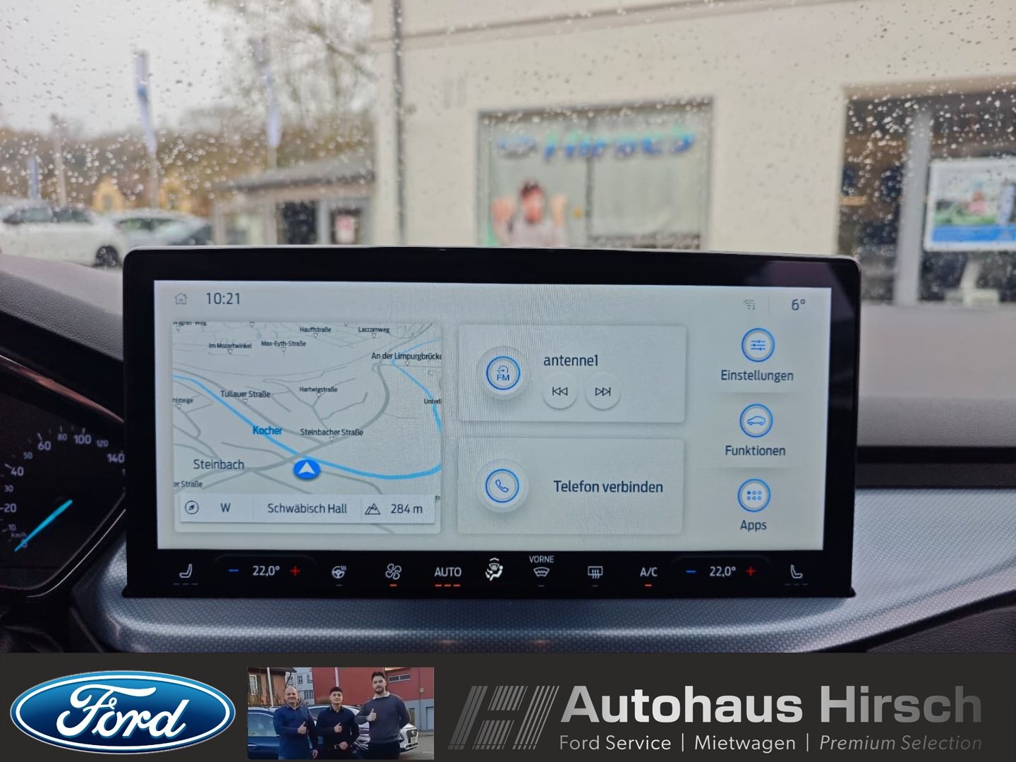 Ford Focus Turnier Active Navi LED ACC Apple CarPlay