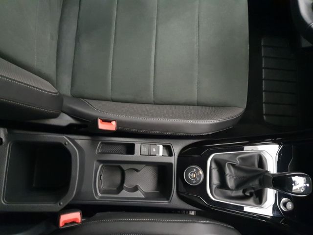 Volkswagen T-Roc TDI 4MOTION DSG Style - Samsaru's Car Outlet