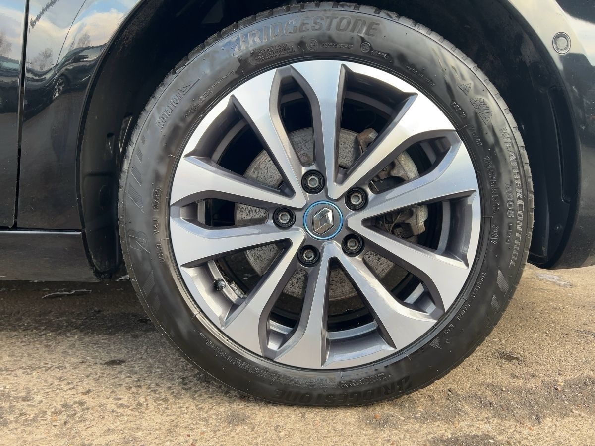 Renault ZOE Intens R135/Z.E. 50 - Samsaru's Car Outlet