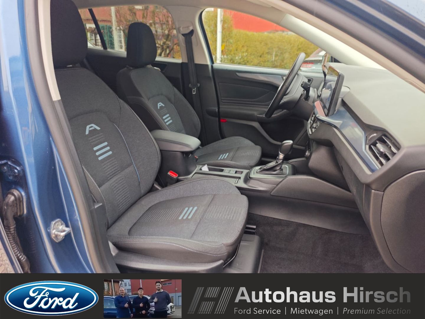 Ford Focus Turnier Active Navi LED ACC Apple CarPlay