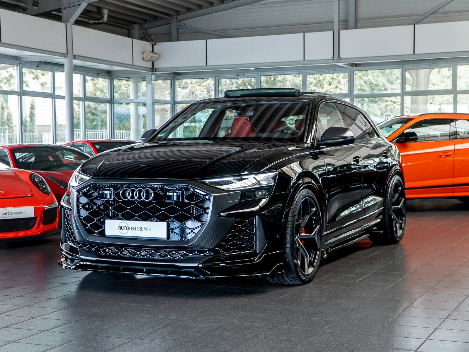 Audi RSQ8 performance Maxton Carbon Red Pano