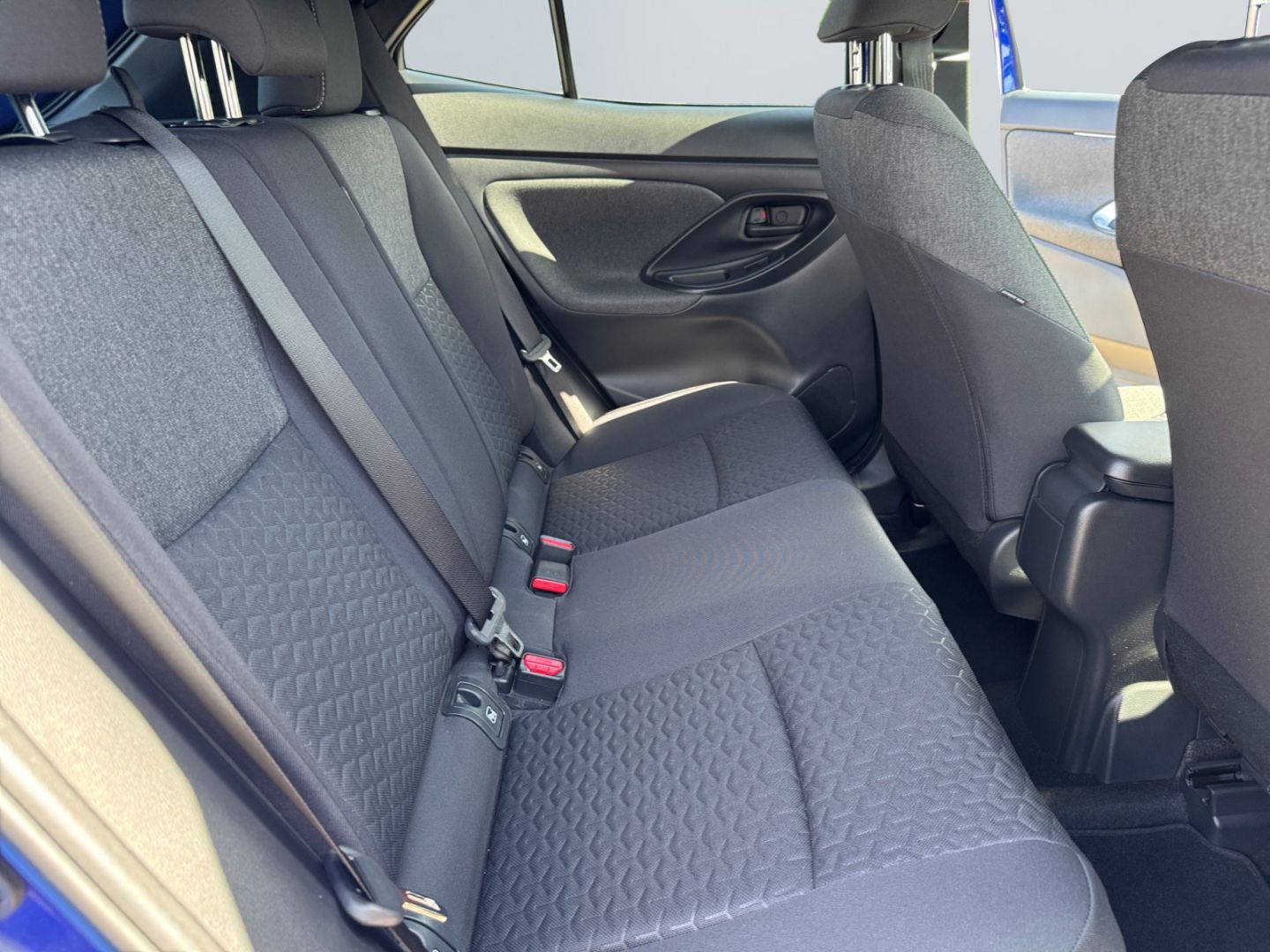 Toyota Yaris Cross Hybrid 1.5 Team D *Matrix*CAM*el Hec