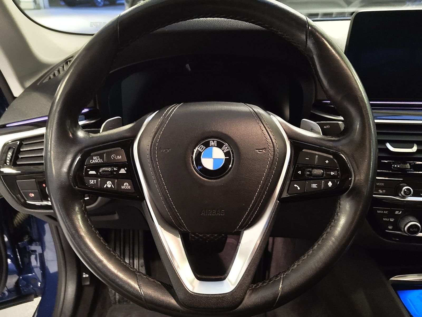 BMW 530e xDrive Lim. NaviProf*Parkassist*Sportsitze