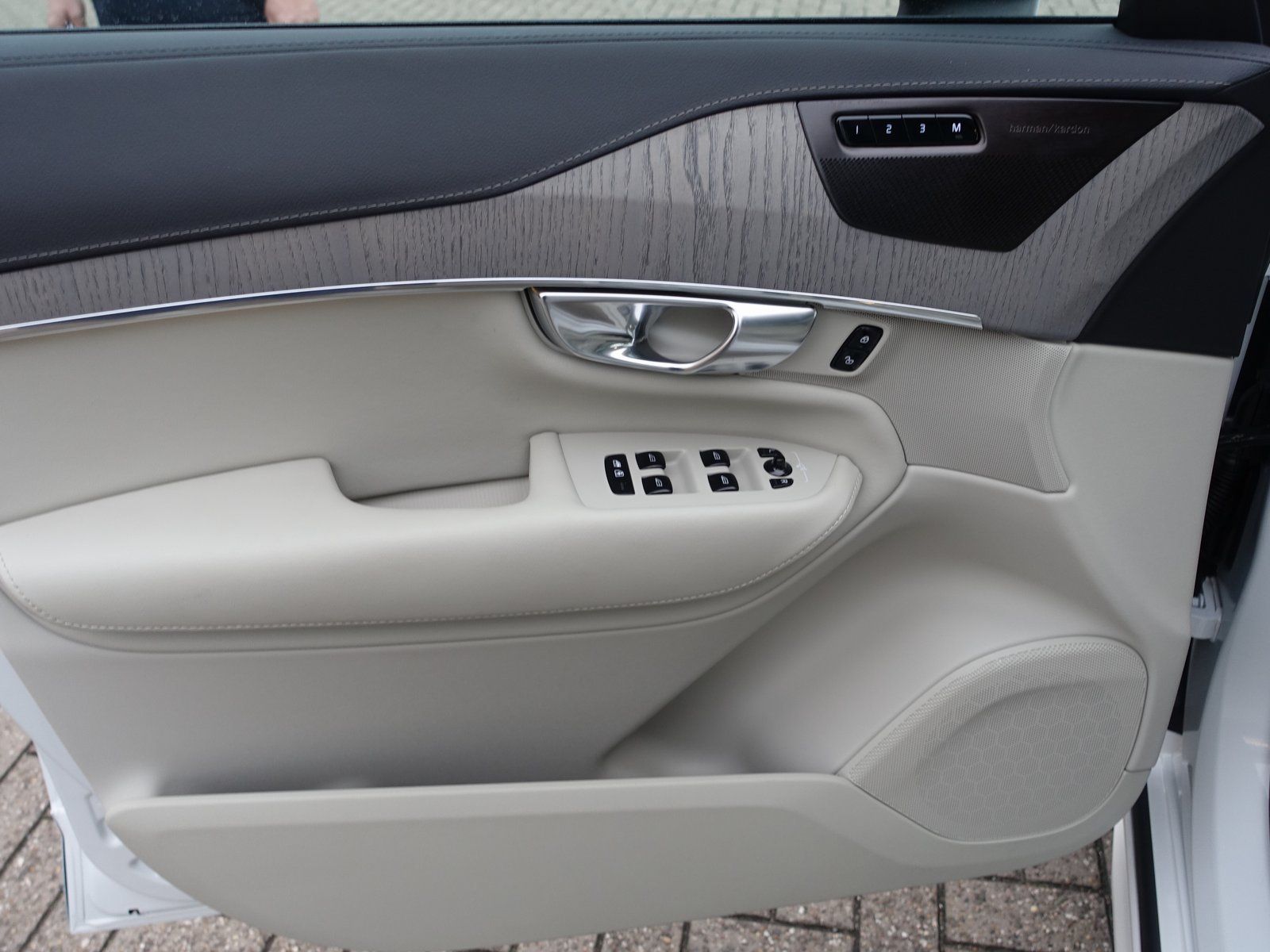 Volvo XC90 Ultra Dark T8 AWD Plug-in Hybrid PANO/FourC