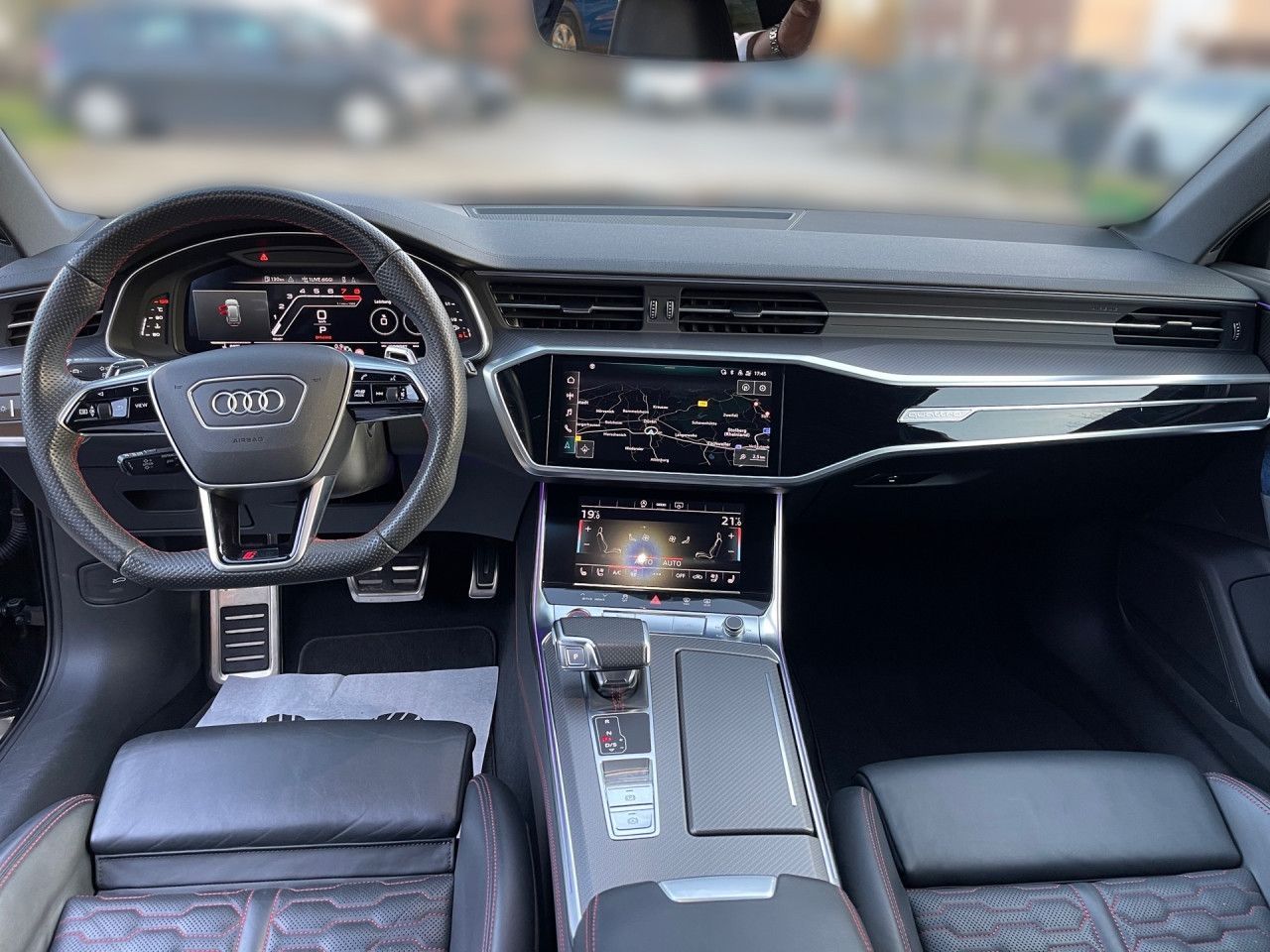 Audi RS6 Avant 4.0 TFSI quattro PANO KAMERA BANG