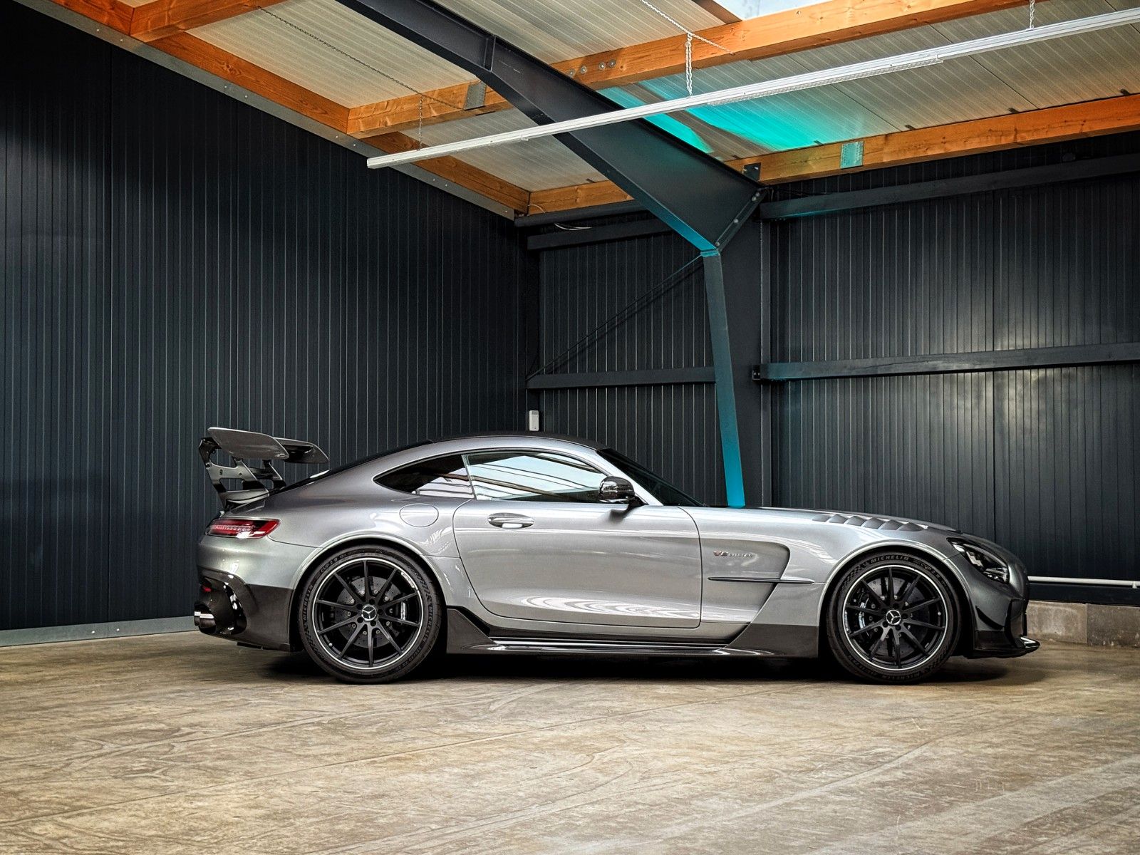 Mercedes-Benz AMG GT Coupe Black Series - Samsaru's Car Outlet