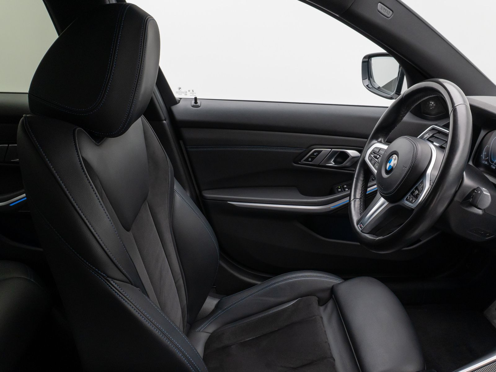 BMW 320e M Sport - Samsaru's Car Outlet