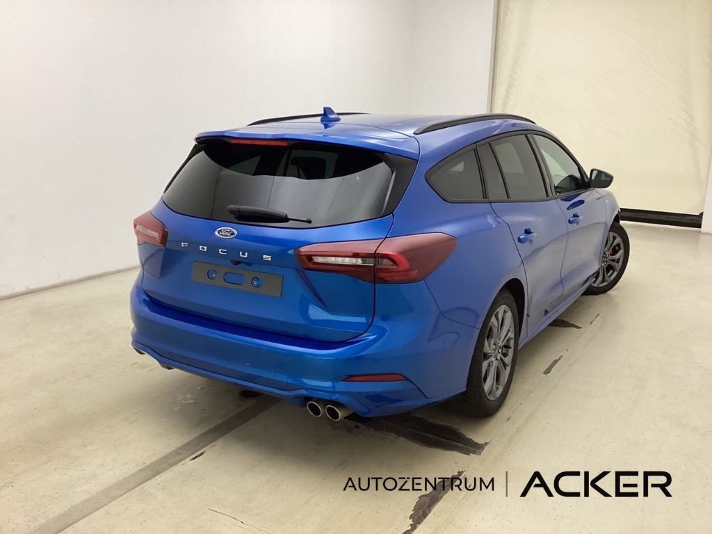 Ford Focus 1.5 EcoBlue Turnier ST-Line X 8AT. -50%*