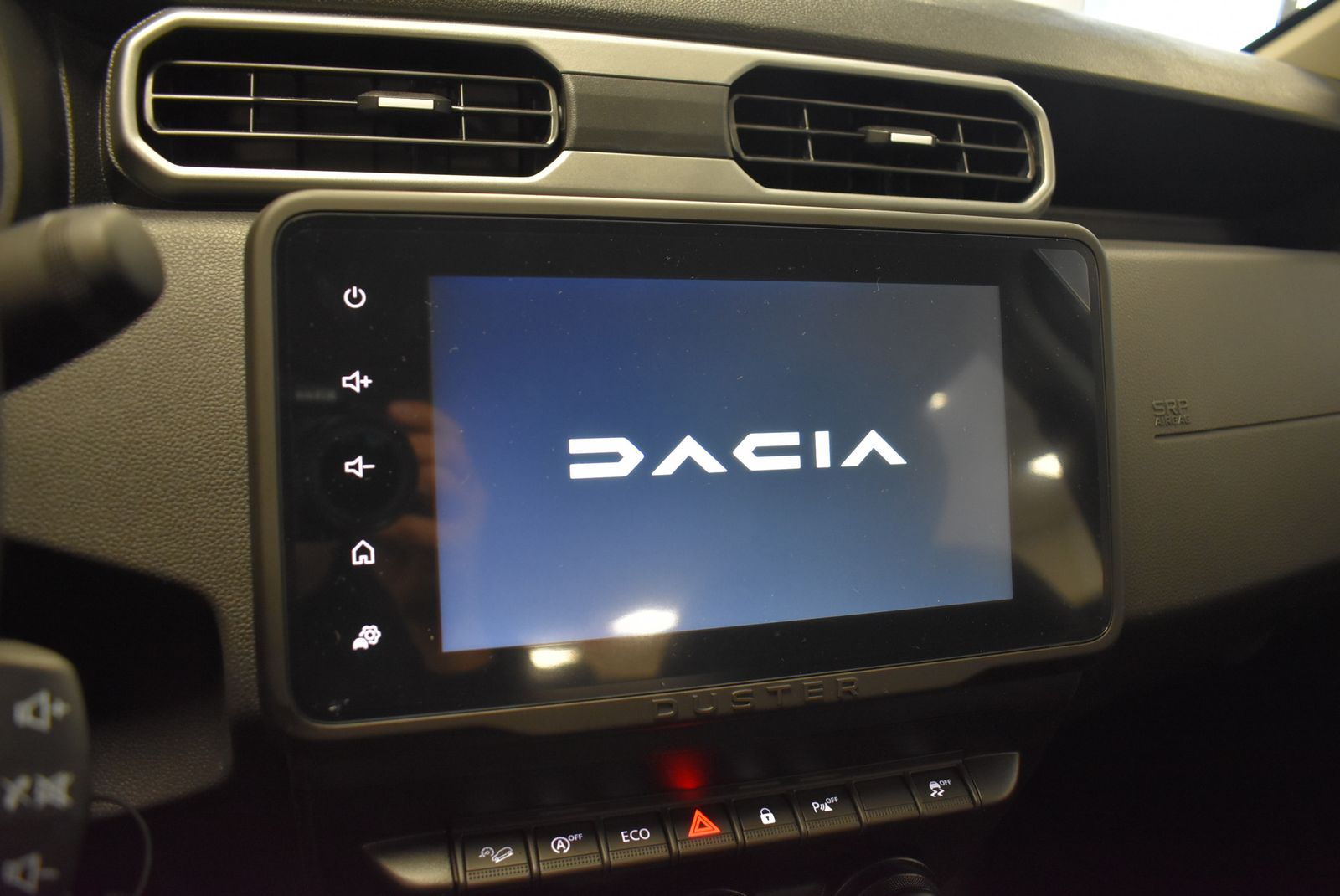 Dacia Duster 4WD - Samsaru's Car Outlet