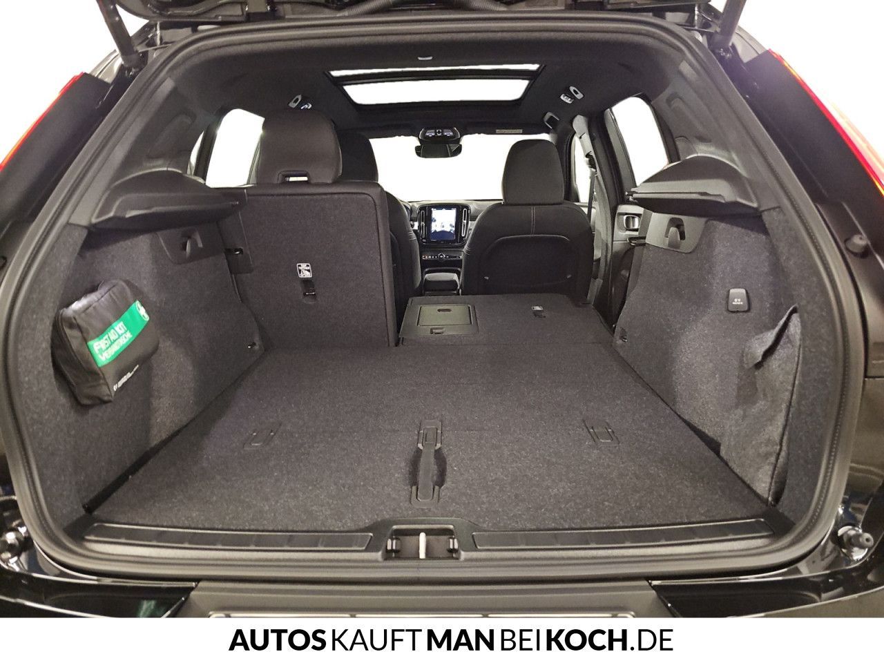 Volvo XC40 Black Edition B4 Mild-Hybrid Benzin Ultra