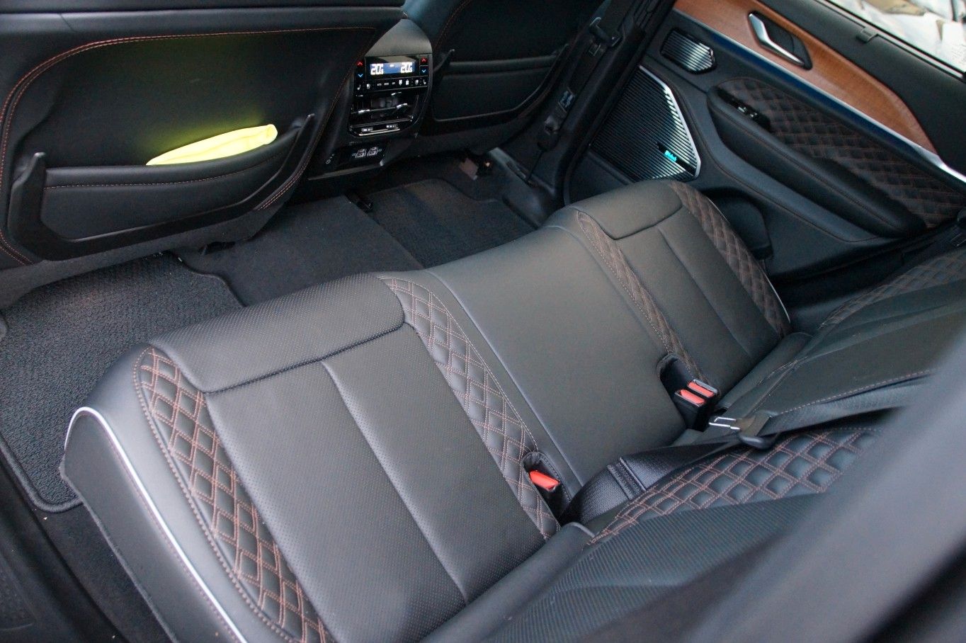 Jeep Summit Reserve Pl*1HAND*NEUWERTIG*VOLL* NP 107.