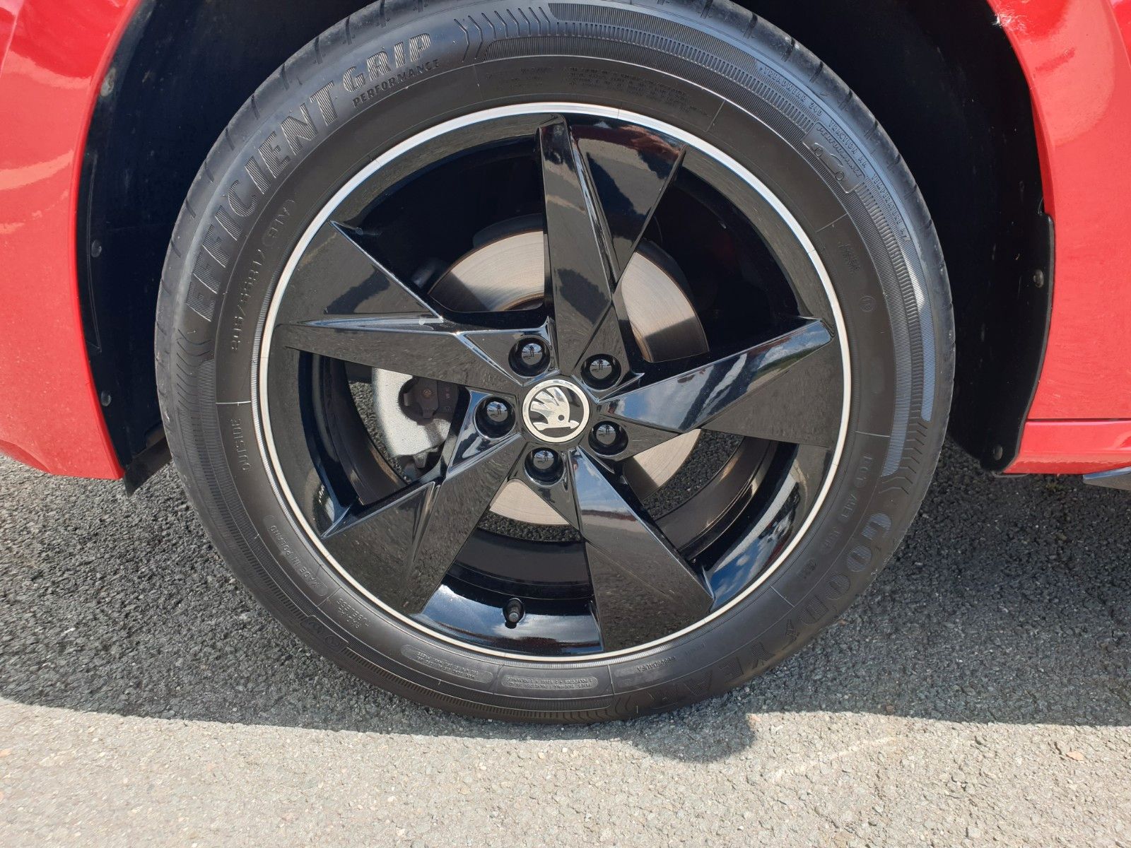 Skoda Kamiq Monte Carlo - Samsaru's Car Outlet