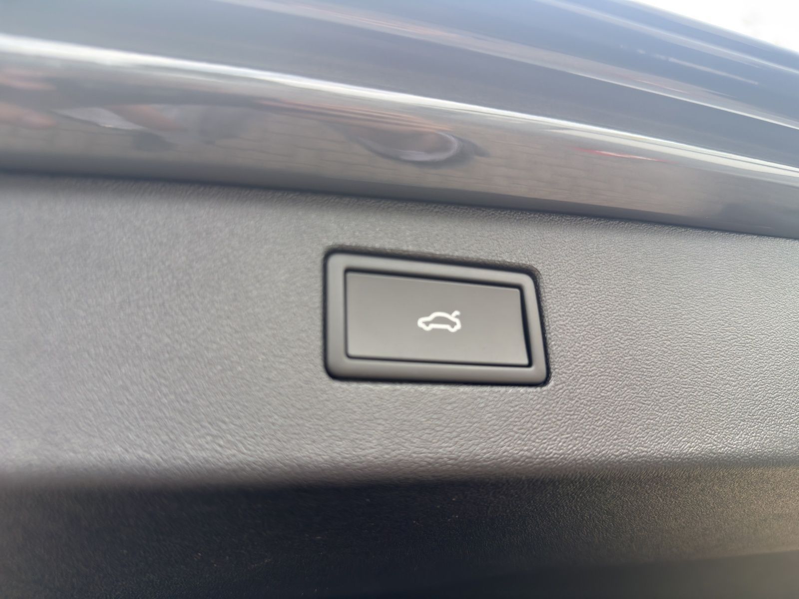 Volkswagen Tiguan 2.0 TDI DSG ELEGANCE 4MOTION AREA VIEW AH