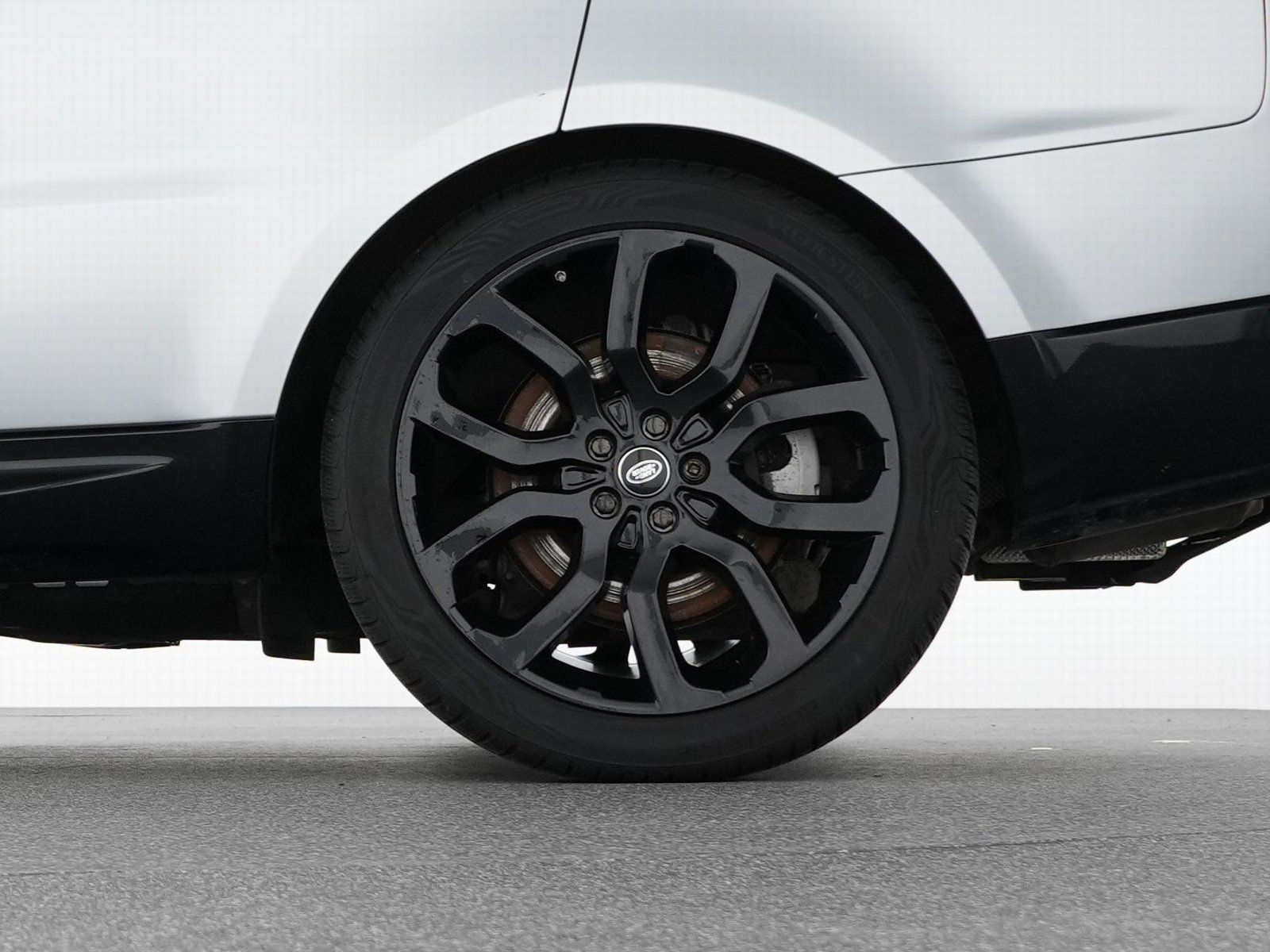 Range Rover Sport SDV6 HSE Black - Samsaru's Car Outlet