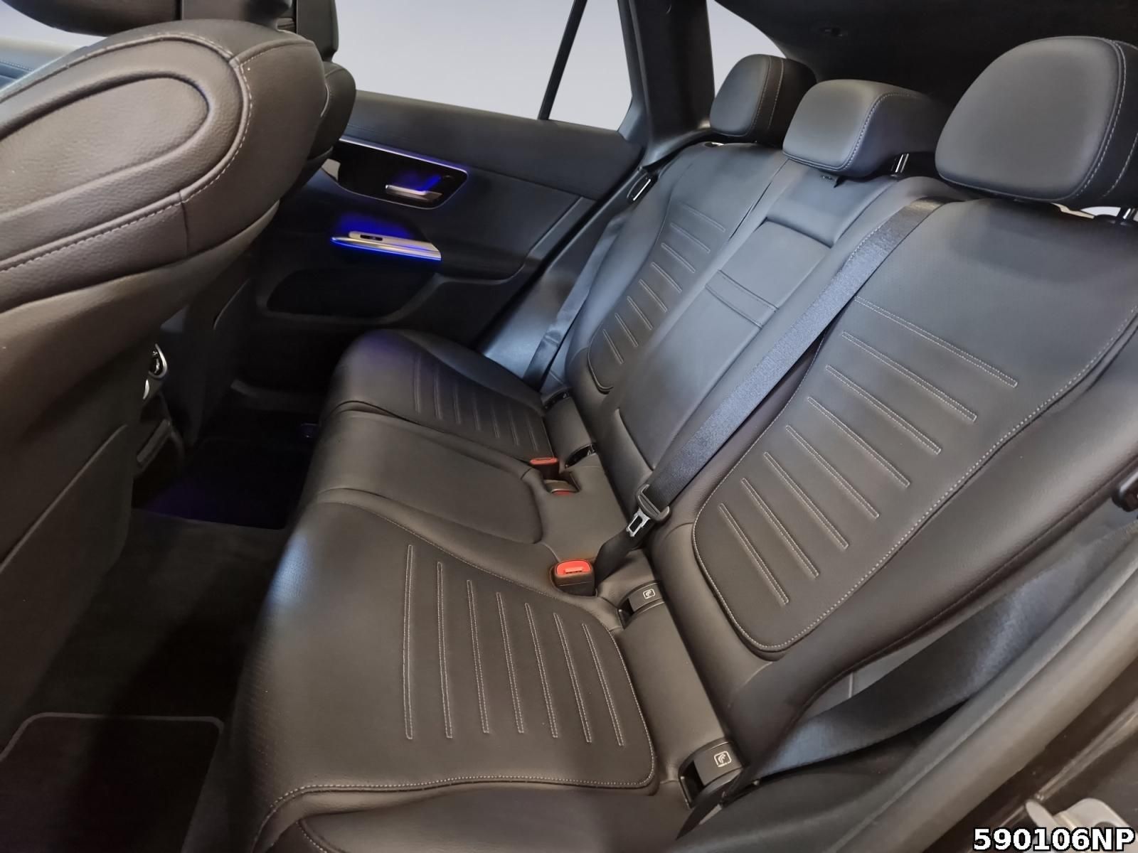 Mercedes-Benz GLC 300 e 4M AMG  Night Pano AHK Memory DISTRON