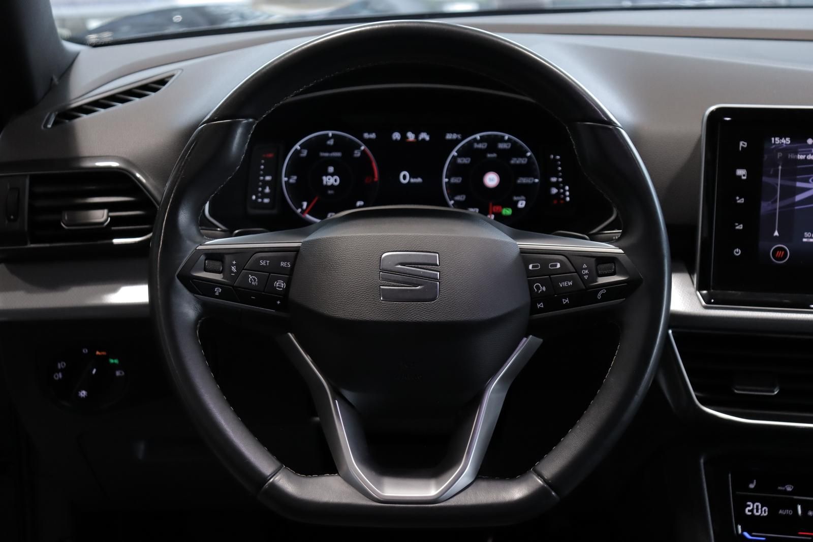 Seat Tarraco 2.0 TDI DSG Style 7-SITZE *ACC*CAM*AHK*