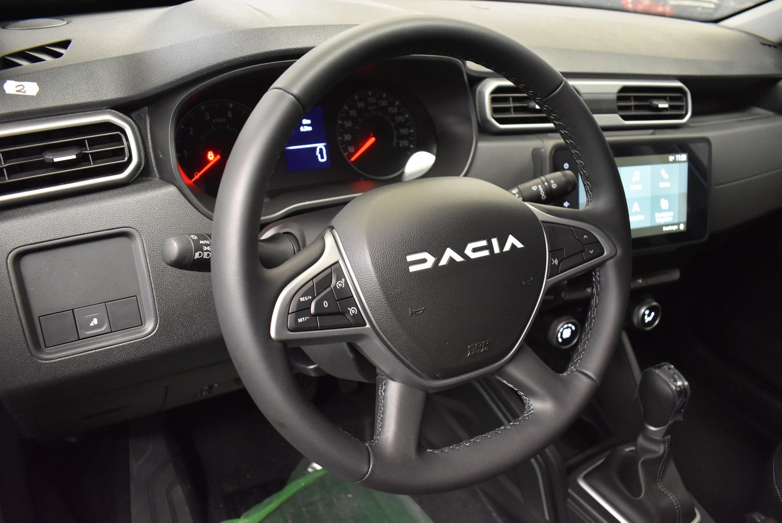 Dacia Duster Journey TCE150 Aut - Samsaru's Car Outlet