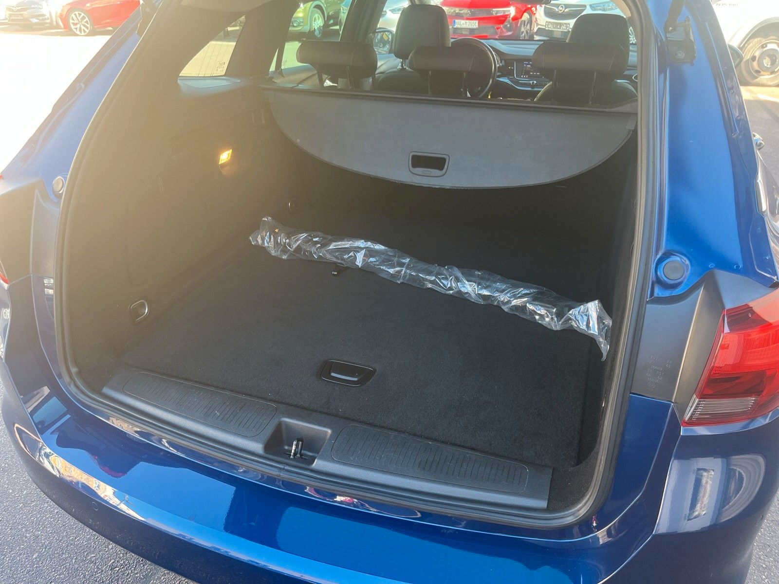 Opel Astra K Sports Tourer Elegance - Samsaru's Car Outlet