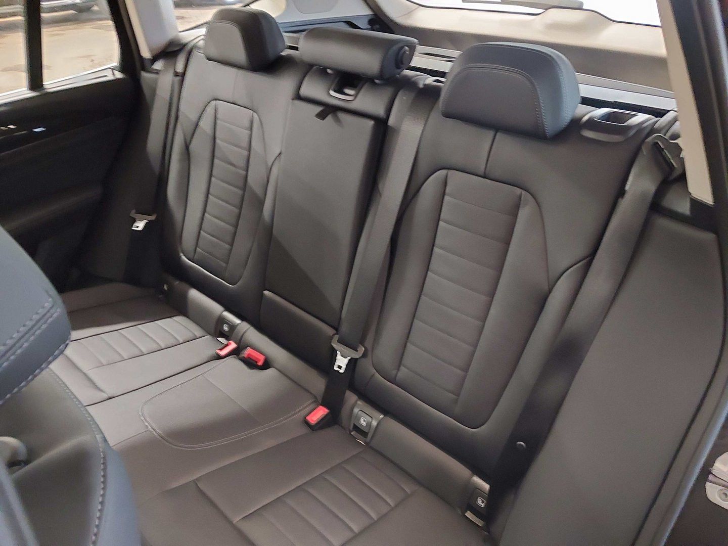 BMW X3 xDrive 20d - Samsaru's Car Outlet