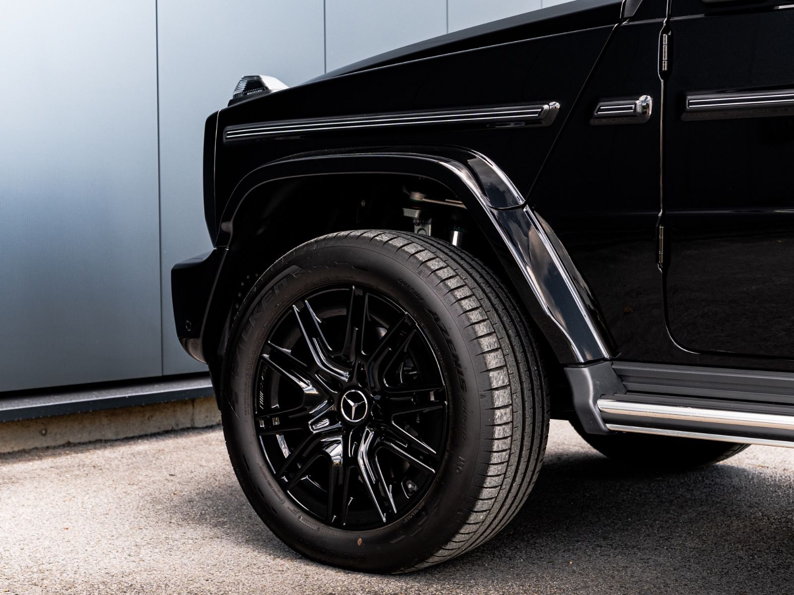 Mercedes-Benz G 450d AMG LINE - Samsaru's Car Outlet
