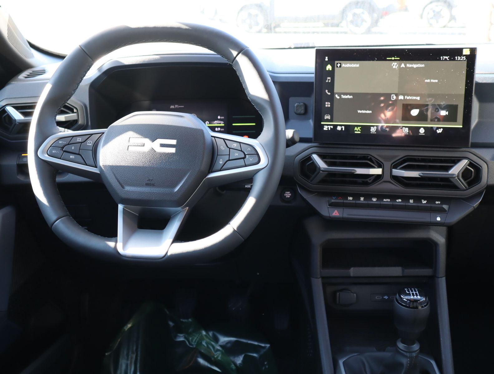 Dacia Duster Journey - Samsaru's Car Outlet