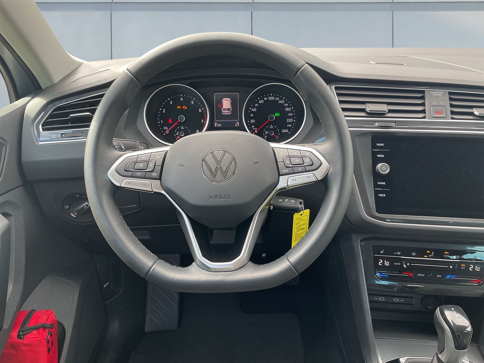 Volkswagen Tiguan Life 1.5 DSG - Samsaru's Car Outlet