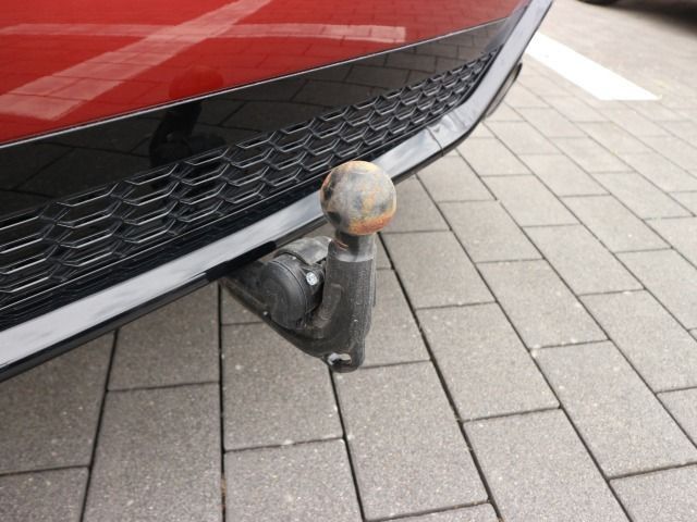 Audi RS 6 Avant RS-SPORTAGA*STANDHZG*PANO*360°*280KMH