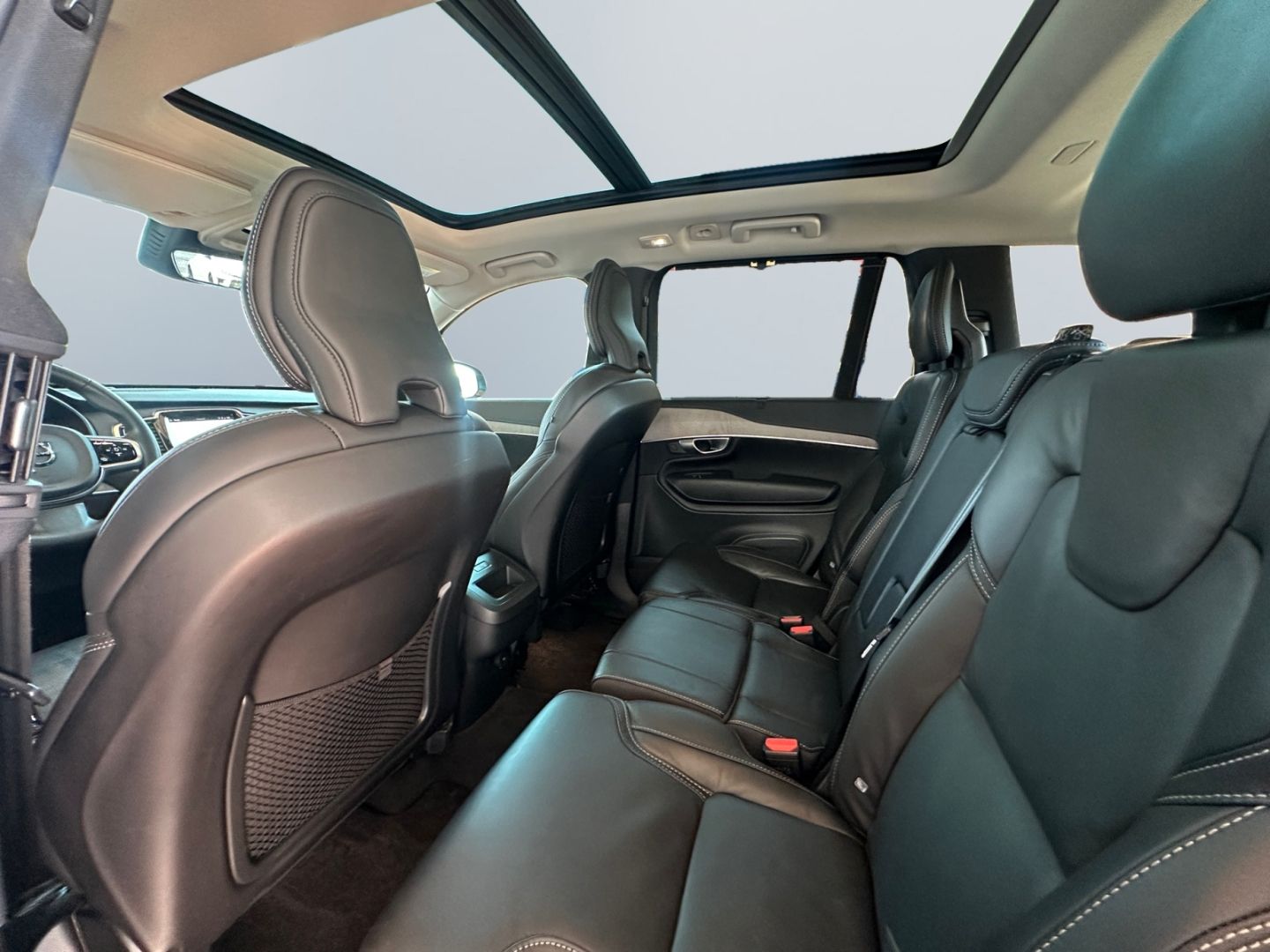 Volvo XC90 B5 AWD Plus Bright M-H *22''*StHz*Pano*360*