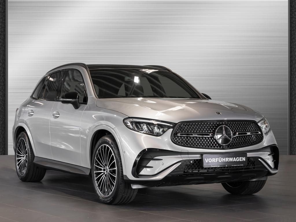 Mercedes-Benz GLC 200 d 4M AMG NIGHT MEMO 360 AHK DISTR KAMERA