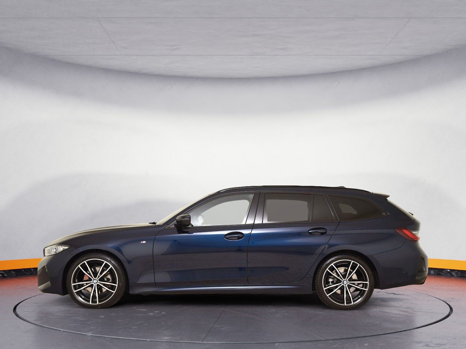 BMW 320d Touring xDrive M Sport - Samsaru's Car Outlet