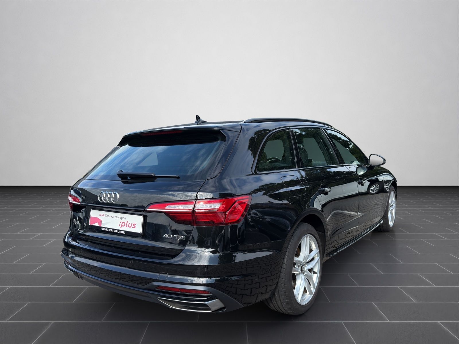 Audi A4 Avant 40 TDI advanced S tronic - Samsaru's Car Outlet