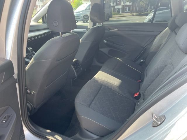 Volkswagen Golf Variant 2.0 TDI Life - Samsaru's Car Outlet