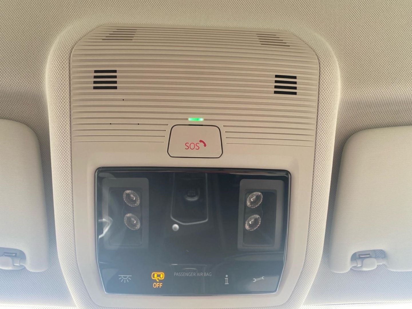 Volkswagen Golf 8 VIII Life 1.5 TSI - Samsaru's Car Outlet