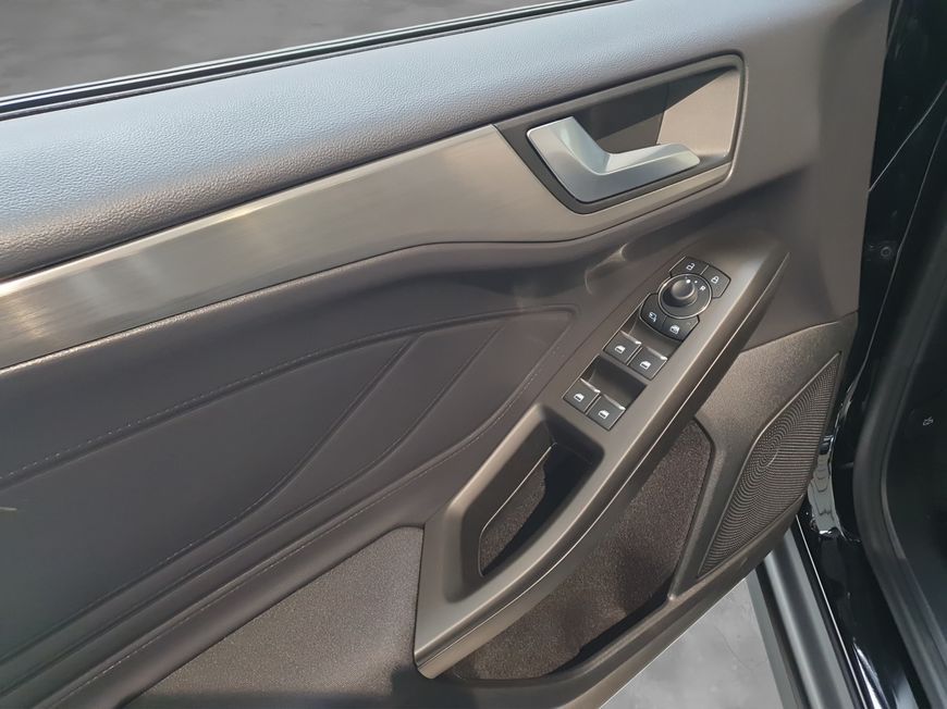 Ford Focus 1.0 EcoBoost Hybrid Aut. TITANIUM EDITION