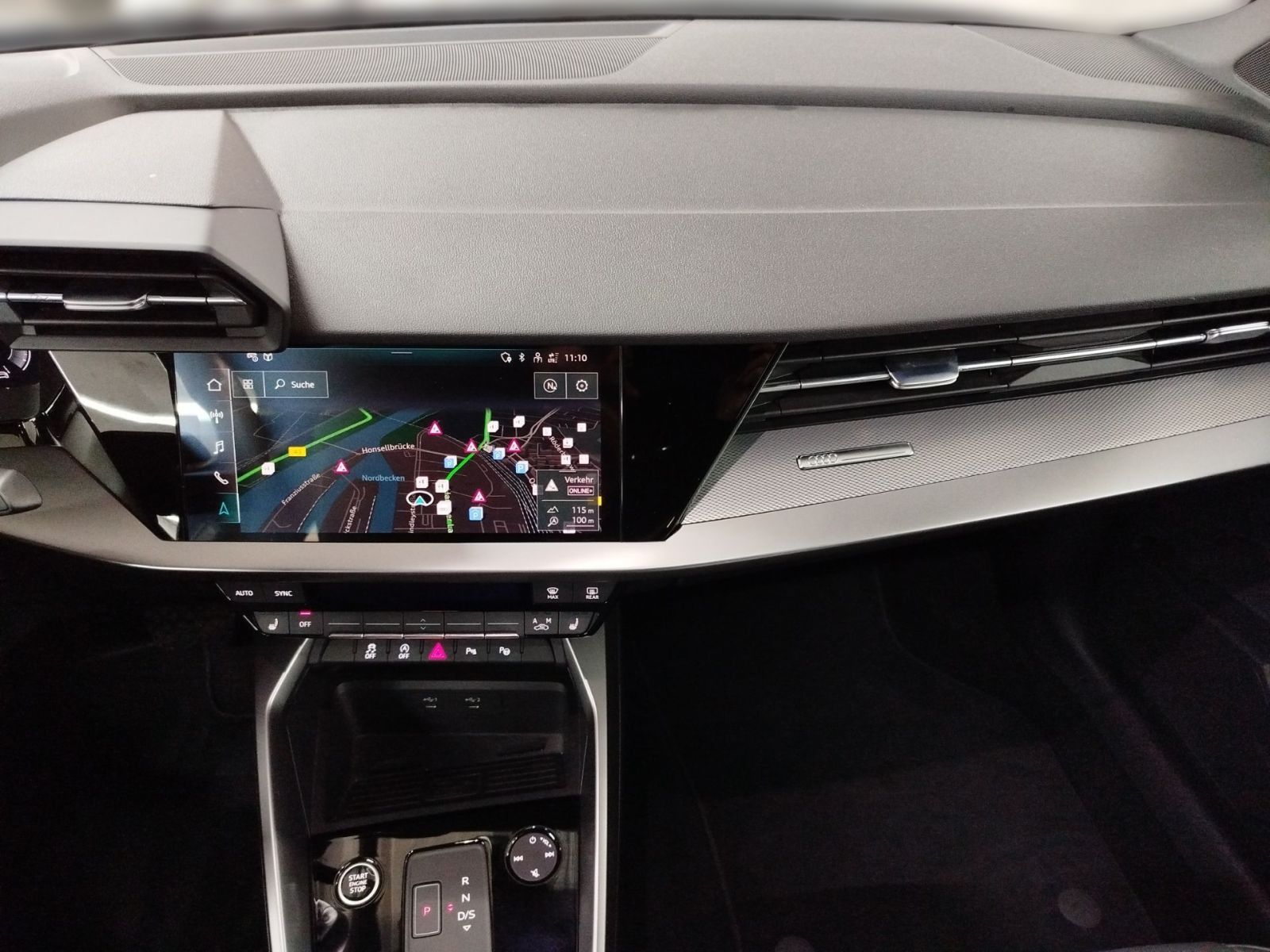 Audi A3 Sportback 30 TDI S tronic LED AHK DAB Panoram