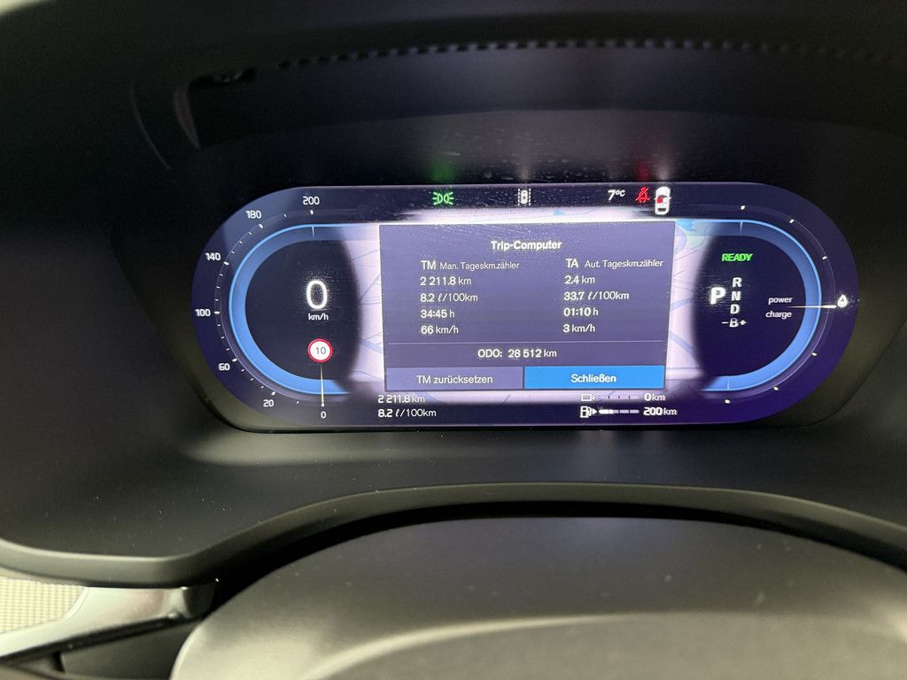Volvo V60 T6 Plus Dark Recharge Plug-In Hybrid AWD LED